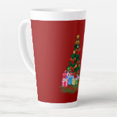 Weihnachtsbaum 2021 Burgund Latte Tasse (Linke Ecke)