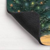 Weihnachtsbaum am Abend mit Lichtern Mousepad (Ecke)