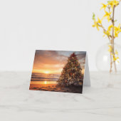 Weihnachtsbaum am Strand bei Sonnenaufgang Karte (Gelbe Blume)