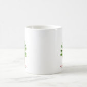 Weihnachtsbaum auf einem Wicker Korb Frohe Weihnac Kaffeetasse (Mittel)