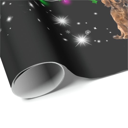 Weihnachtsbaum der Dackel, gedeckt durch Blitzlich Geschenkpapier (Rolleneckpunkt)
