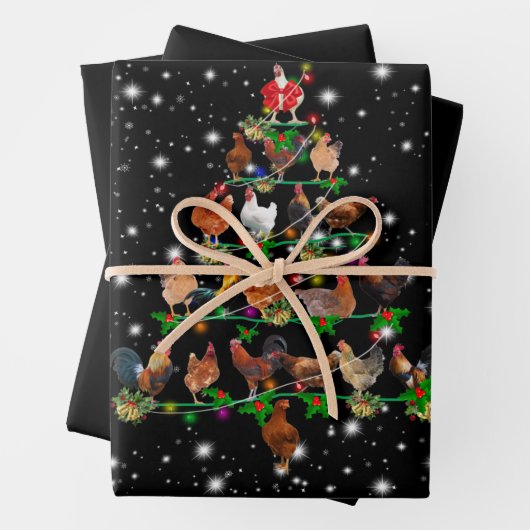 Weihnachtsbaum für Hühner, gedeckt durch Blitzlich Geschenkpapier Set (Beispiel)