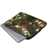 Weihnachtsbaum I Urlaub Hübsch grün und rot Laptopschutzhülle (Vorne Knopf)