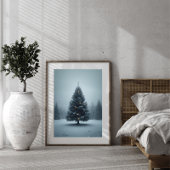 Weihnachtsbaum im Schnee — Friedlicher Winterposte Poster