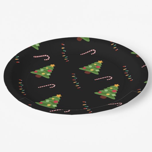 Weihnachtsbaum in Schwarz Pappteller (Schrägansicht)