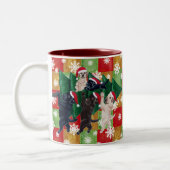 Weihnachtsbaum Labradors Mosaik u. Schneeflocken Zweifarbige Tasse (Links)