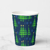 Weihnachtsbaum mit Blauer Schneeflocke und Hinterg Pappbecher (Rechts)