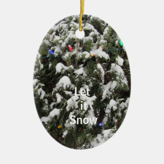 Weihnachtsbaum mit Schnee und Licht Keramikornament (Vorne)