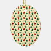 Weihnachtsbaum mit sternenüberragenden nahtlosen M Keramik Ornament (Hinten)