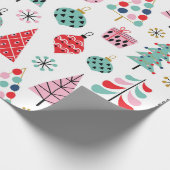 Weihnachtsbaum Modernes Blau, Rot und Rosa Muster Geschenkpapier (Ecke)