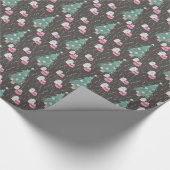 Weihnachtsbaum Pink präsentiert Happy Holidays Geschenkpapier (Ecke)