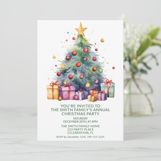 Weihnachtsbaum präsentiert grünes Party Einladung (Stehend Vorderseite)