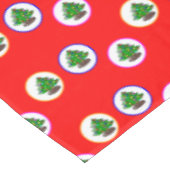 Weihnachtsbaum-Rotmuster Tischdecke (Schrägansicht)