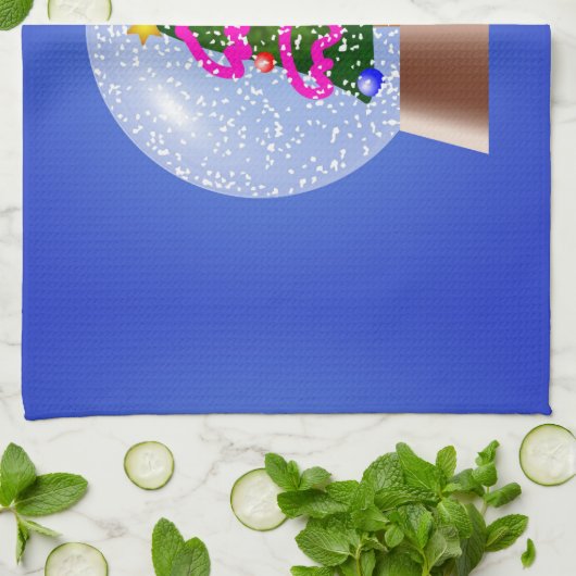 Weihnachtsbaum Snow Globe Handtuch (Gefaltet)