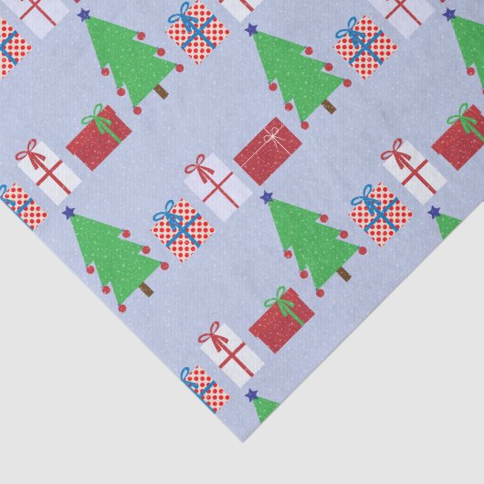 Weihnachtsbaum und Geschenke auf Light Blue Seidenpapier (Ausschnitt)