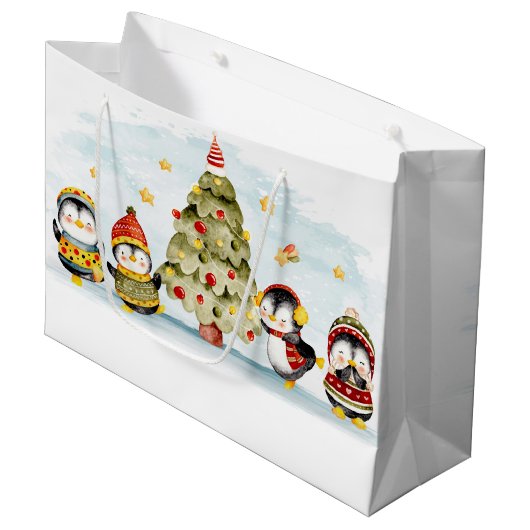 Weihnachtsbaum und Niedliche Pinguine Große Geschenktüte (Vorderseite Schrägansicht)