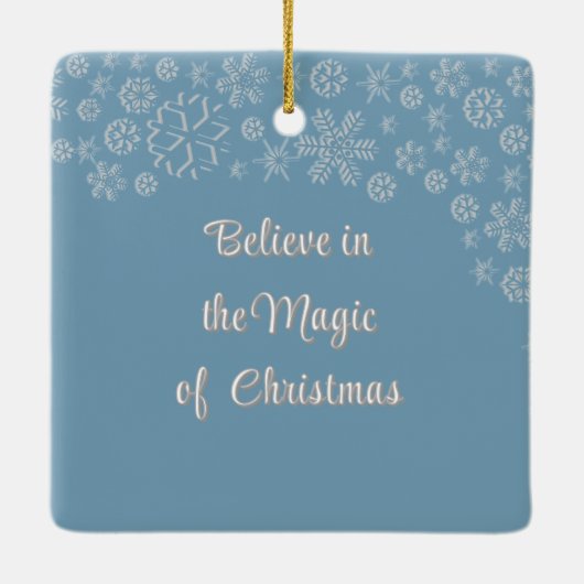 Weihnachtsbaum und Wölfe im Schneeschmuck Keramikornament (Rückseite)