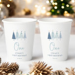 Weihnachtsbaum Winter Onederland Boy 1st Birthda Pappbecher<br><div class="desc">Weihnachtsbaum Winter Onederland Boy 1. Geburtstag Cups Pink Weihnachtsbäume Thema ist perfekt für minimale und moderne Geburtstagsparty! Wählen Sie unser pastellrot-blaues Regenbogen-Design für Ihre Kinder 1. Geburtstag Party.</div>