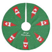 Weihnachtsbäume & Schneeflocken auf Grün Polyester Weihnachtsbaumdecke (Vorderseite)