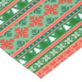 Weihnachtsbäume - Schneeflocken Tischdecke (Schrägansicht)