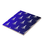 Weihnachtsbäume Silber auf Cobalt Blue Fliese (Seite)