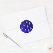 Weihnachtsbäume Silber auf Cobalt Blue Runder Aufkleber (Umschlag)
