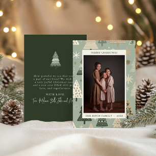 Weihnachtsbäume und Foto in grüner Hand bemalt Feiertagskarte