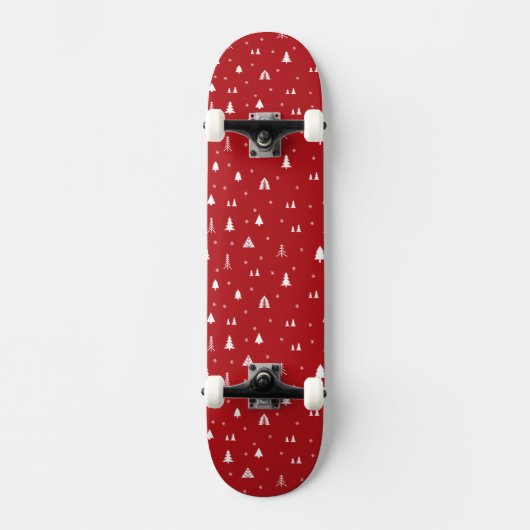 Weihnachtsbäume und Schneeflocken Skateboard (Vorderseite)