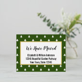 Weihnachtsbaumen Ankündigung zum Grünen und Weißen (Stehend vorne)