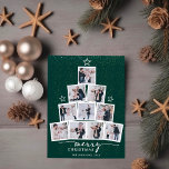 Weihnachtsbaumfamilie Foto Collage Feiertagskarte<br><div class="desc">Unsere wunderschöne Weihnachtsbaumfamilienfoto-Collage ist ein einzigartiger und festlicher Weg, um in dieser Urlaubssaison Ihre Lieblingsfamilienmomente zu präsentieren. Dieses reizvolle Design besticht durch eine Collage von Fotos Ihrer Familie, die kunstvoll auf einem üppig grünen Hintergrund angeordnet sind, um die ikonische Form eines Weihnachtsbaumes zu bilden. Jedes Foto trägt zum Gesamtdesign bei...</div>