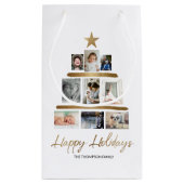 Weihnachtsbaumfamilie Foto Collage Happy Holidays Kleine Geschenktüte (Rückseite)