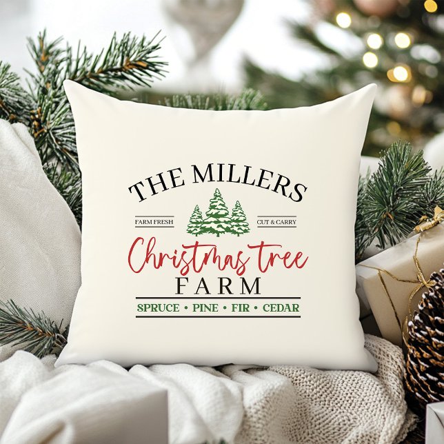 Weihnachtsbaumfarm Kissen (Christmas Tree Farm Throw Pillow with Custom Family Name)
