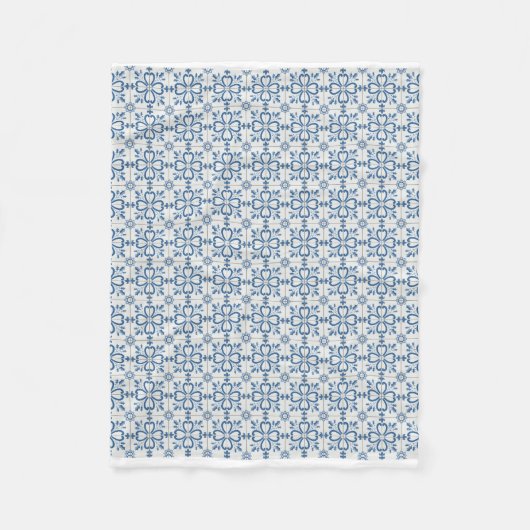 Weihnachtsbaumkacheln, Blätter und Blume Fleecedecke (Vorderseite)