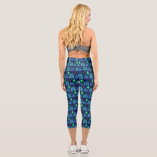 Weihnachtsbaummuster Capri Leggings (Rückseite)