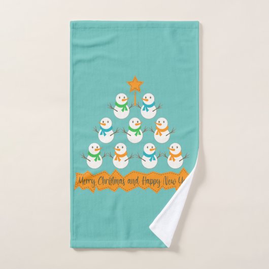 Weihnachtsbaumpyramide aus Weihnachtsschneemännern Handtuch (Handtuch)