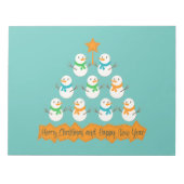 Weihnachtsbaumpyramide aus Weihnachtsschneemännern Notizblock (Vorderseite)