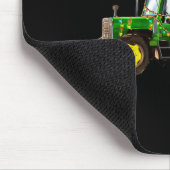 Weihnachtsbaumtraktor Weihnachtsmannmütze Weihnach Mousepad (Ecke)