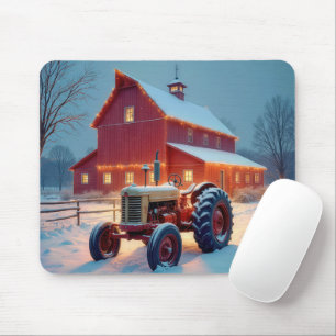Weihnachtsbeleuchtung auf einer roten Scheune Mousepad