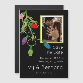 Weihnachtsbeleuchtung auf schwarzem Foto Save the  Magneteinladung