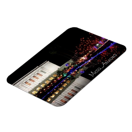 Weihnachtsbeleuchtung im Tempel Magnet (Linke Seite)