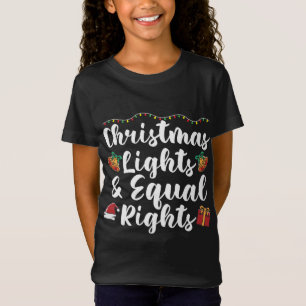Weihnachtsbeleuchtung und gleiche Rechte T-Shirt