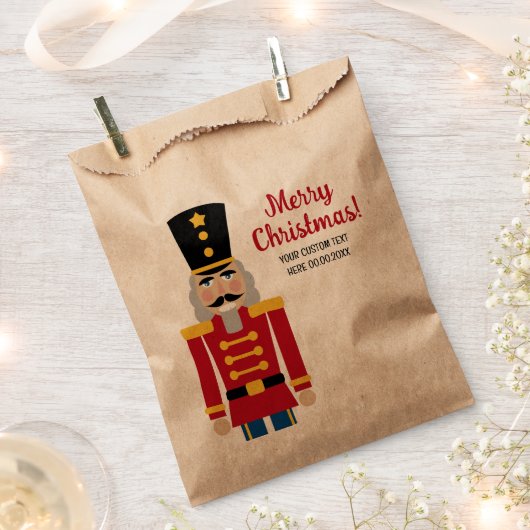 Weihnachtsbeutel mit niedlichem Nussknacker Geschenktütchen (Ausgeschnitten)