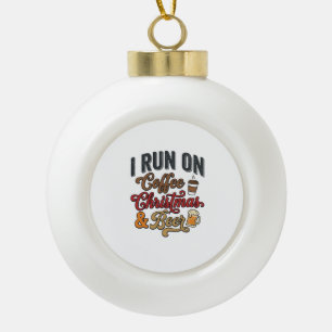 Weihnachtsbier-Feiertags-Trinkdesign mit Kaffee Keramik Kugel-Ornament