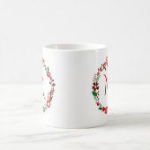 Weihnachtsblätter und Blume mit Monogramm Kaffeetasse (Mittel)