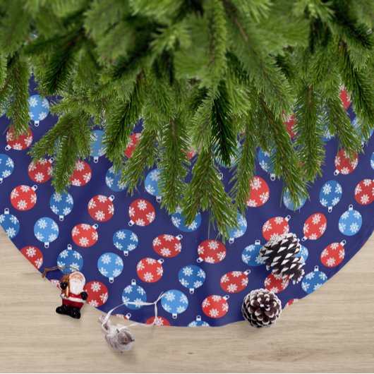 Weihnachtsblau und Rot mit Schneeflocken Polyester Weihnachtsbaumdecke