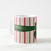 Weihnachtsbogen mit gestreiftem Hintergrund Kaffeetasse (Vorderseite Links)