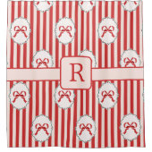 Weihnachtsbögen und -bänder Monogramm Anfangsbuchs Duschvorhang (Vorderseite)