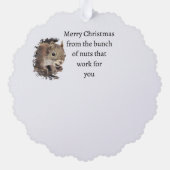 Weihnachtsboss, vom Haufen Nüsse - Eichhörnchen Ornament Karte (Rückseite)