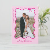Weihnachtsbow | Wavy Pink Foto Frame Feiertagskarte (Stehend Vorderseite)