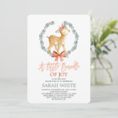 Weihnachtsbundle der Freude Winter Hirsch Baby Dus Einladung (Stehend Vorderseite)